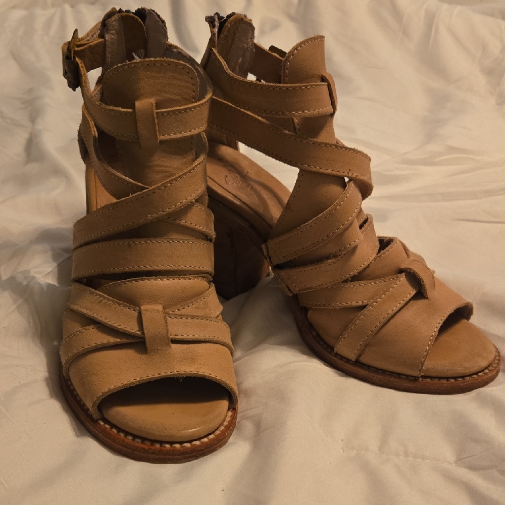 Freebird Beige Strappy Sandals